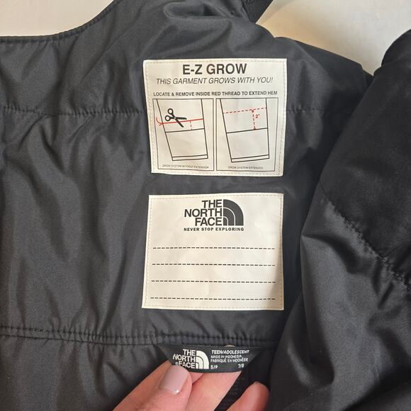 The North Face Teen Freedom Bib Size S/7-8 Snow Pants Winter Black Insulated - Picture 4 of 5